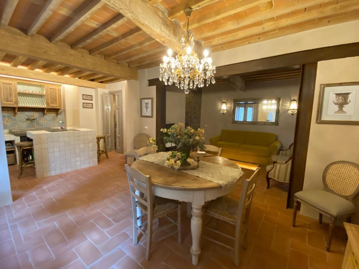La Magione Dei Todaro Borgo a Buggiano Bagian luar foto