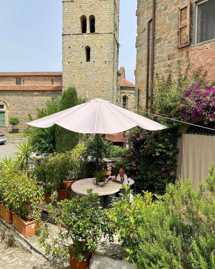 La Magione Dei Todaro Borgo a Buggiano Bagian luar foto