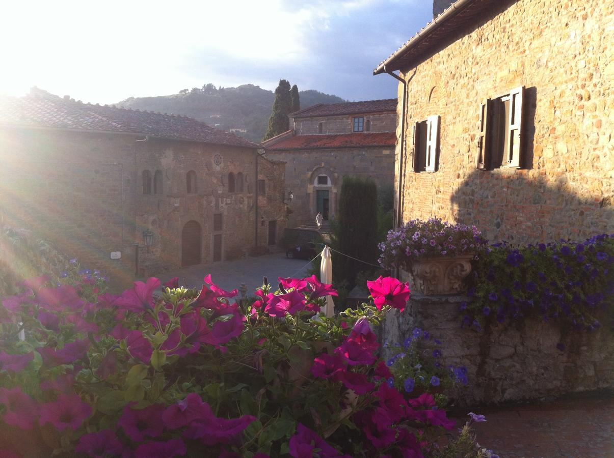 La Magione Dei Todaro Borgo a Buggiano Bagian luar foto
